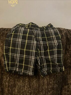 Tony Hawk Black Plaid Shorts with Yellow Accent